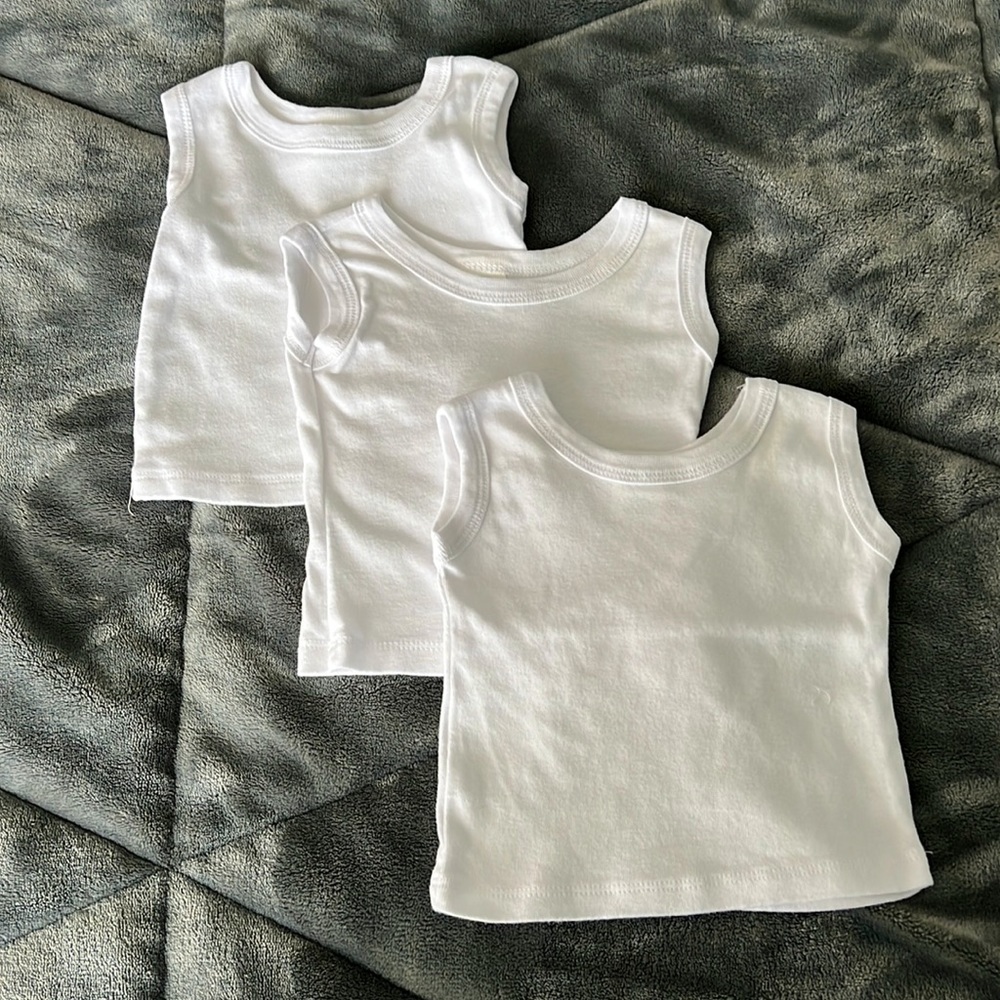 Big Oshi white tank
